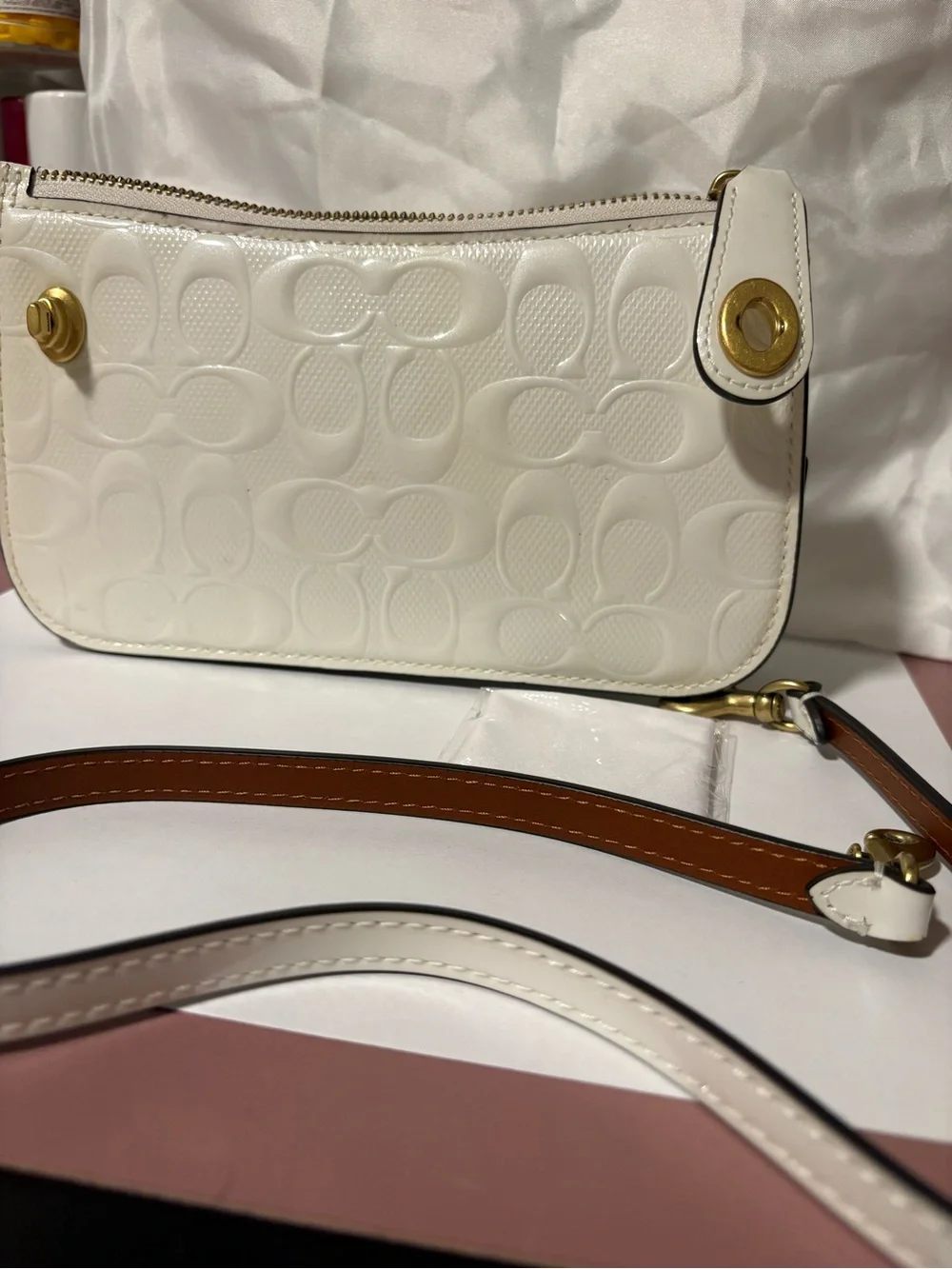 Coach wristlet ivory